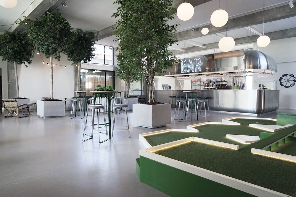 Restaurant-cafeteria