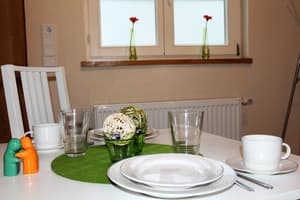 thumbnail: In-room dining