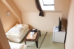 thumbnail: Room