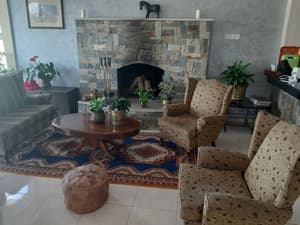 thumbnail: Interior