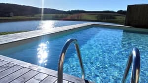 thumbnail: Outdoor pool