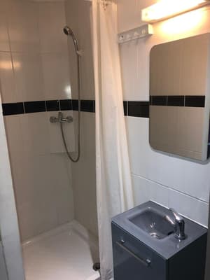 thumbnail: Bathroom