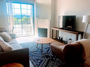 thumbnail: Living room