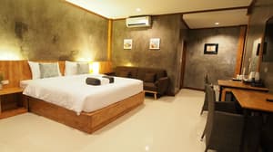 thumbnail: Room