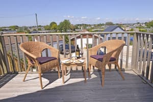 thumbnail: Balcony view