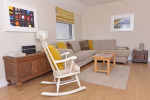 thumbnail: Living area