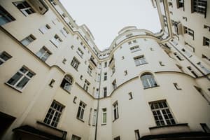 thumbnail: Exterior