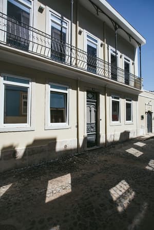 thumbnail: Property entrance