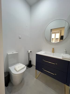 thumbnail: Bathroom