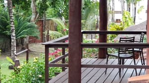thumbnail: Exterior