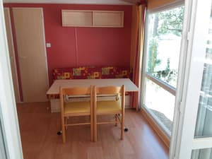 thumbnail: In-room dining
