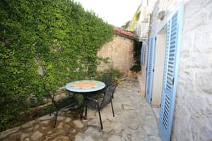 thumbnail: Terrace/patio