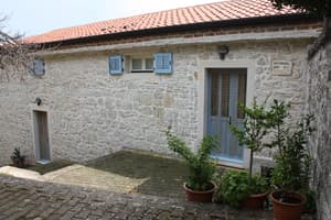thumbnail: Terrace/patio
