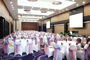 thumbnail: Ballroom