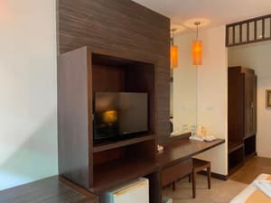 thumbnail: Room
