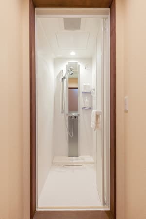 thumbnail: Bathroom shower