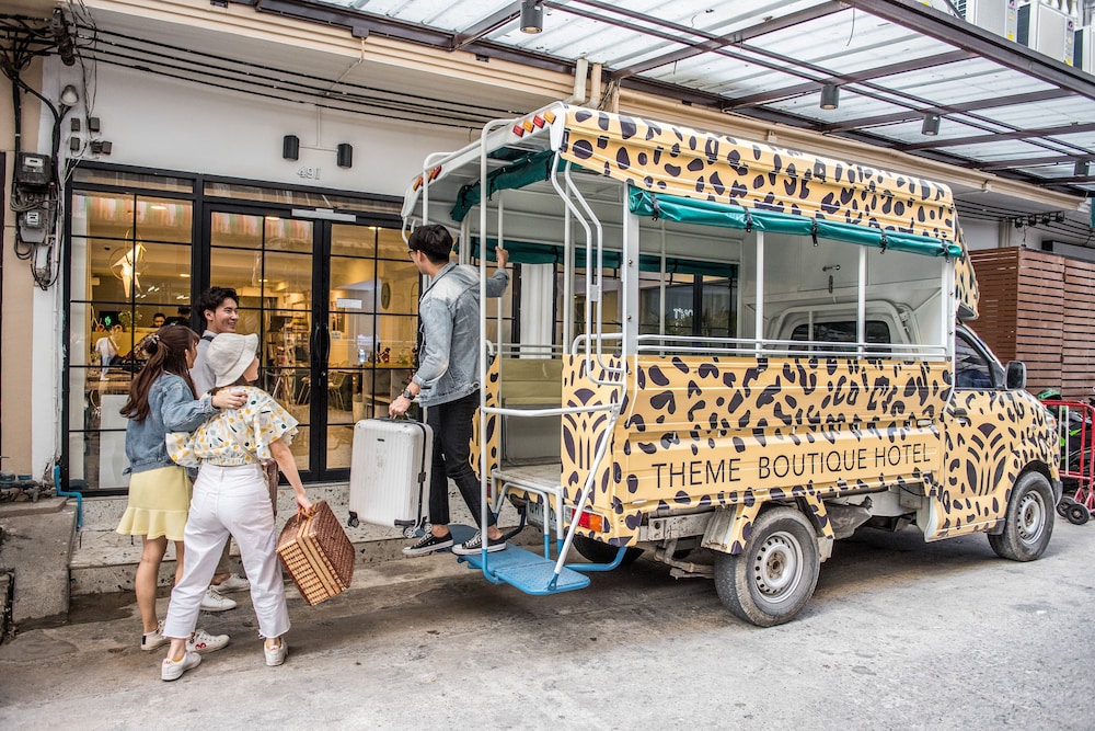 Train station shuttle