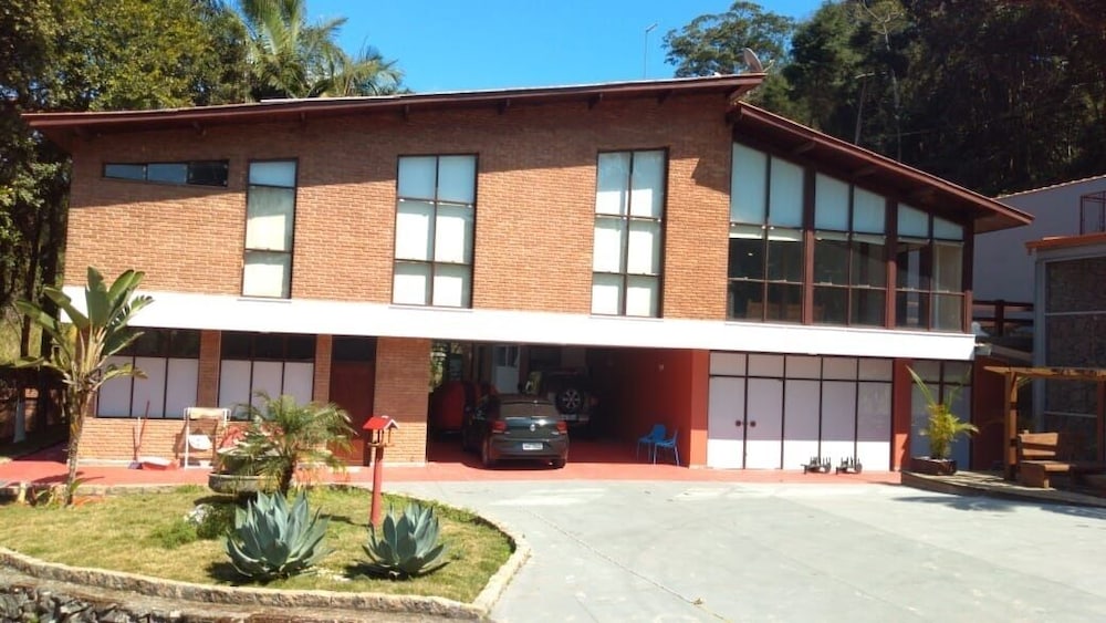 Primary image