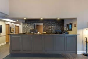 thumbnail: Reception