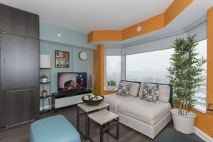 thumbnail: Living room