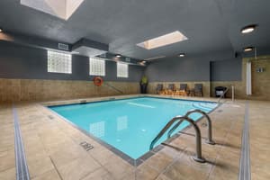 thumbnail: Pool