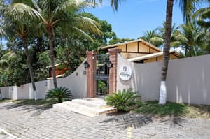 thumbnail: Front of property