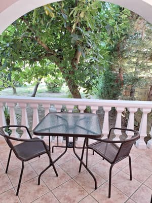 thumbnail: Terrace/patio