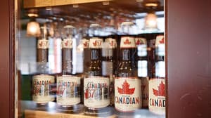 thumbnail: Bar (on property)