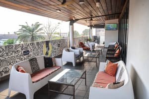 thumbnail: Bar (on property)