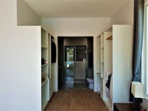 thumbnail: Interior