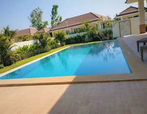 thumbnail: Private pool