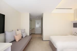 thumbnail: Room
