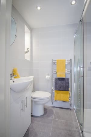 thumbnail: Bathroom