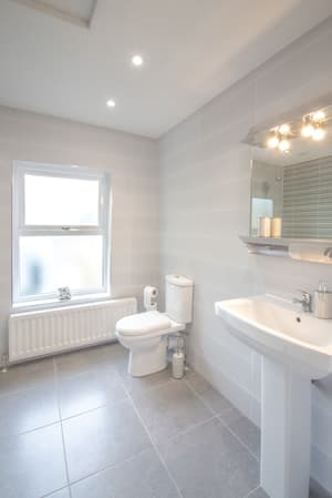 thumbnail: Bathroom