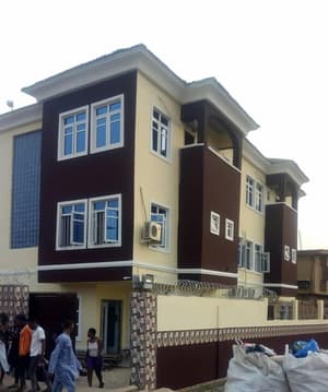 thumbnail: Front of property