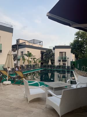 thumbnail: Pool