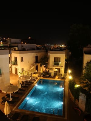 thumbnail: Outdoor pool