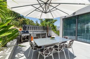 thumbnail: Balcony