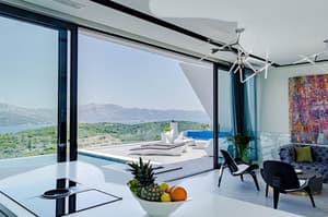 thumbnail: Balcony