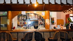 thumbnail: Bar (on property)