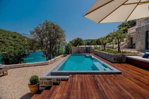 thumbnail: Outdoor pool