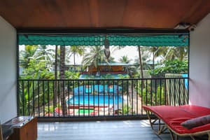 thumbnail: Balcony view