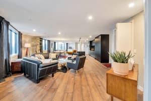 thumbnail: Living area