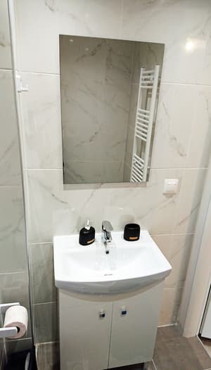 thumbnail: Bathroom sink