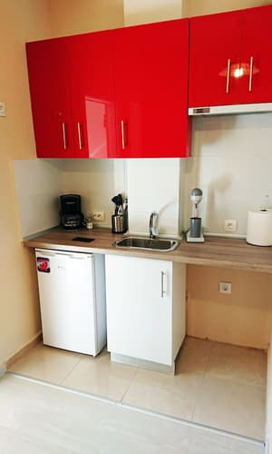 thumbnail: Private kitchenette