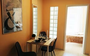 thumbnail: In-room dining