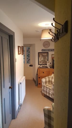 thumbnail: Hallway