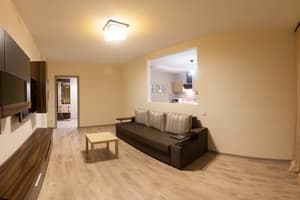thumbnail: Interior