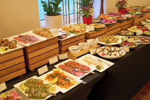 thumbnail: Restaurant