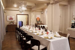 thumbnail: Banquet hall